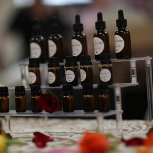 Conscious Connection Indoor Day Festival Stall - Image 8